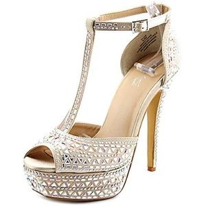 Thalia Sodi Flor platform heels